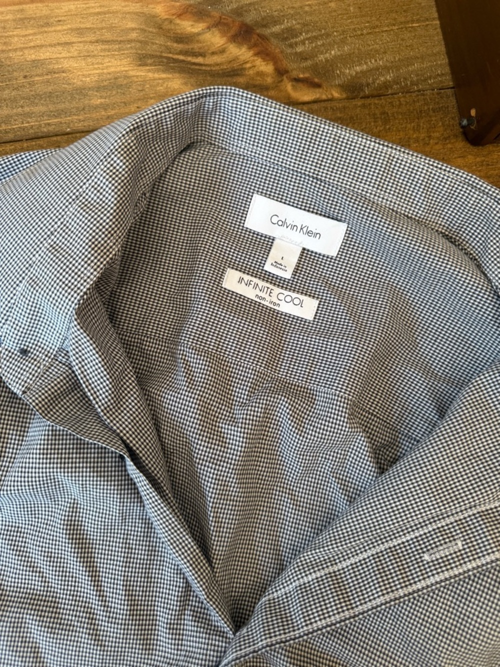 Calvin Klein Men's Infinite Cool Button Up, Size Large